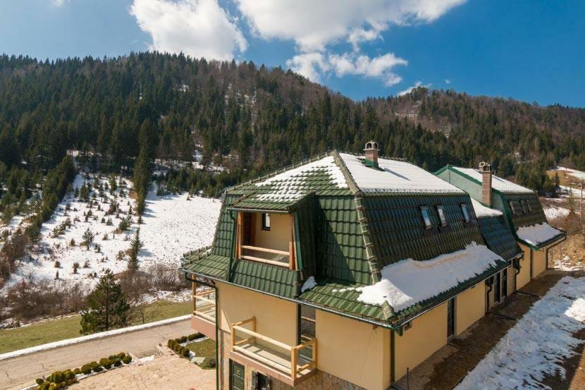 Apartmani Terase Konjska Reka 外观 照片